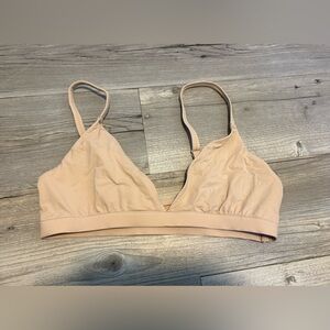 SKIMS Kim Kardashian Fits Everybody triangle bralette large new without tags